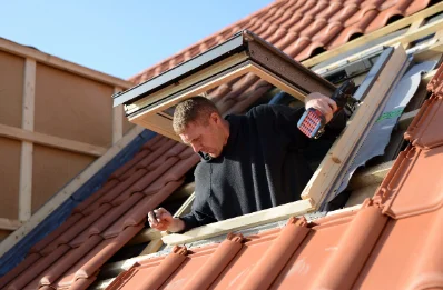 Pose de fenêtres de toit Velux à Harponville